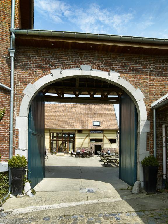 B&B 'T Maanhof Gingelom Eksteriør billede