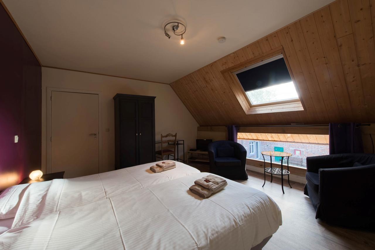 B&B 'T Maanhof Gingelom Eksteriør billede